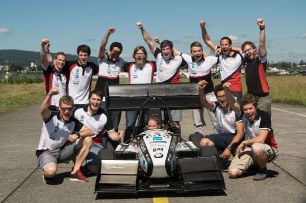 , Zero to 100 km/h in 1.5 seconds: Formula Student Team breaks world record with an electric racing car