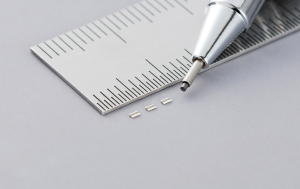 , Murata Launches World’s Smallest and Thinnest 1µF as LW reversed MLCC for Automotive