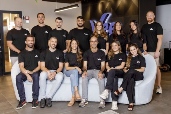 , Vee Completes Successful Pivot with $7 Million Funding Round Led by TLV Partners